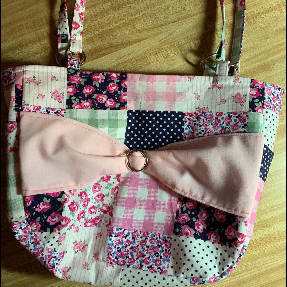 Custom-made tote bag